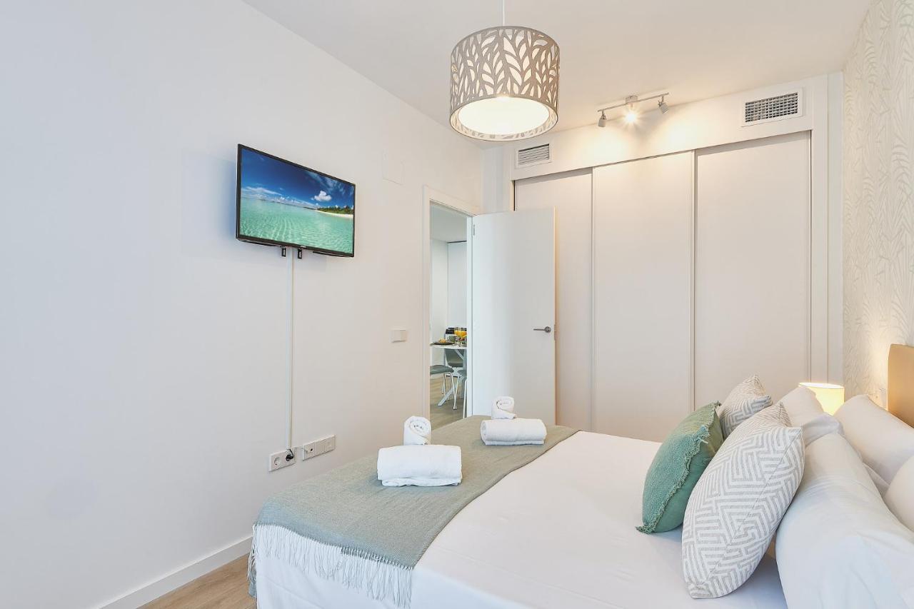 Apartamento Adriela Málaga Esterno foto